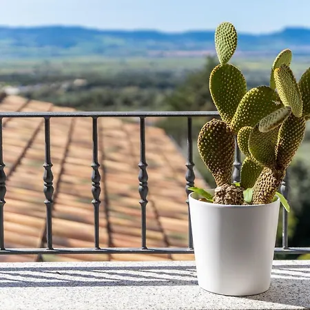 The Balcony - By Welcomely Apartman *